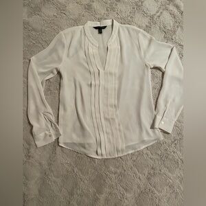 Banana Republic Blouse/Top, Size XXS. NWOT